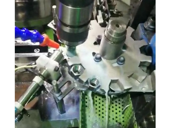 數(shù)控加工中“攻絲”的定義及加工要點